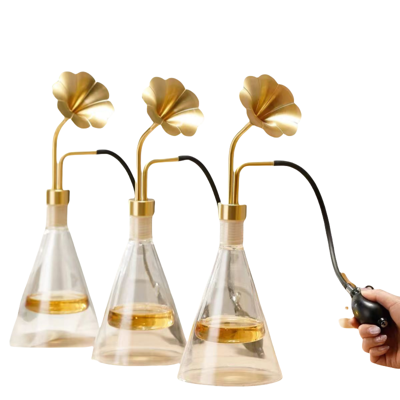 Luxury Skincare Oil - ตู้จ่ายน้ำหอมแบบตั้งโต๊ะสุดหรู ขวดน้ำมันหอมระเหยแบบใส ขวดเปล่าสำหรับน้ำหอม ตัวจ่ายกลิ่นหอมสำหรับร้านกาแฟ ตัวเลือกสำหรับร้านเสริมสวย ทำจากทองเหลือง