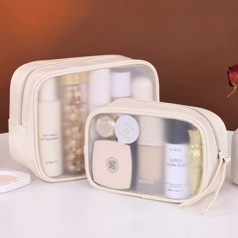 ชุดกระเป๋าแต่งหน้าหรูหราแบบกึ่ - Luxury Skincare Women บทวิจารณ์และราคา