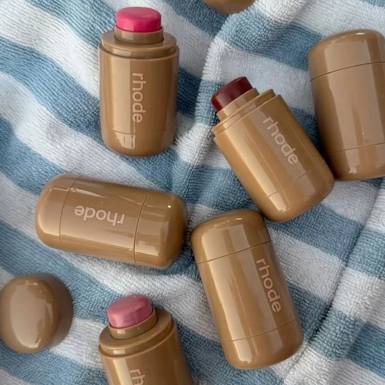 แบรนด์หรูพ็อกเก็ตบลัชครีม รูจ  - Luxury Skincare Brand บทวิจารณ์และราคา